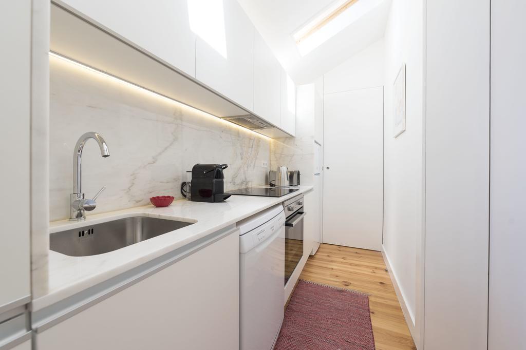 Lovelystay - Top Floor Balcony Apartment OOporto Exterior foto
