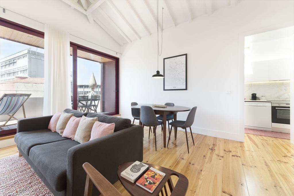 Lovelystay - Top Floor Balcony Apartment OOporto Exterior foto
